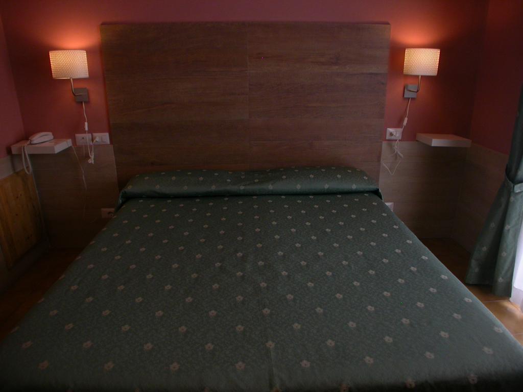 Hotel Il Roscio Attigliano Camera foto