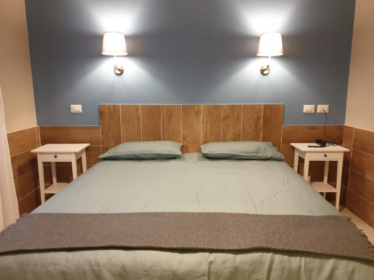 Hotel Il Roscio Attigliano Esterno foto