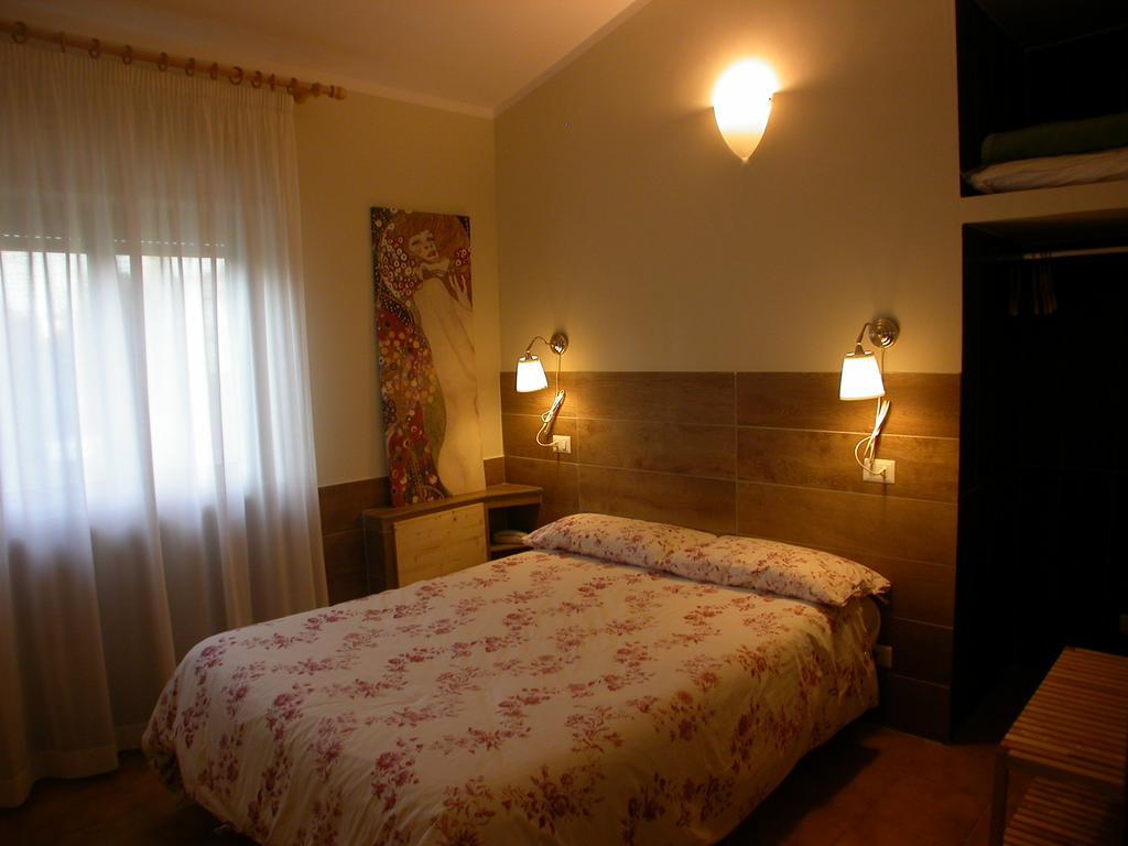 Hotel Il Roscio Attigliano Esterno foto