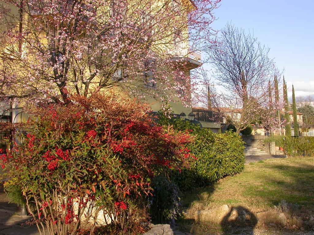 Hotel Il Roscio Attigliano Esterno foto